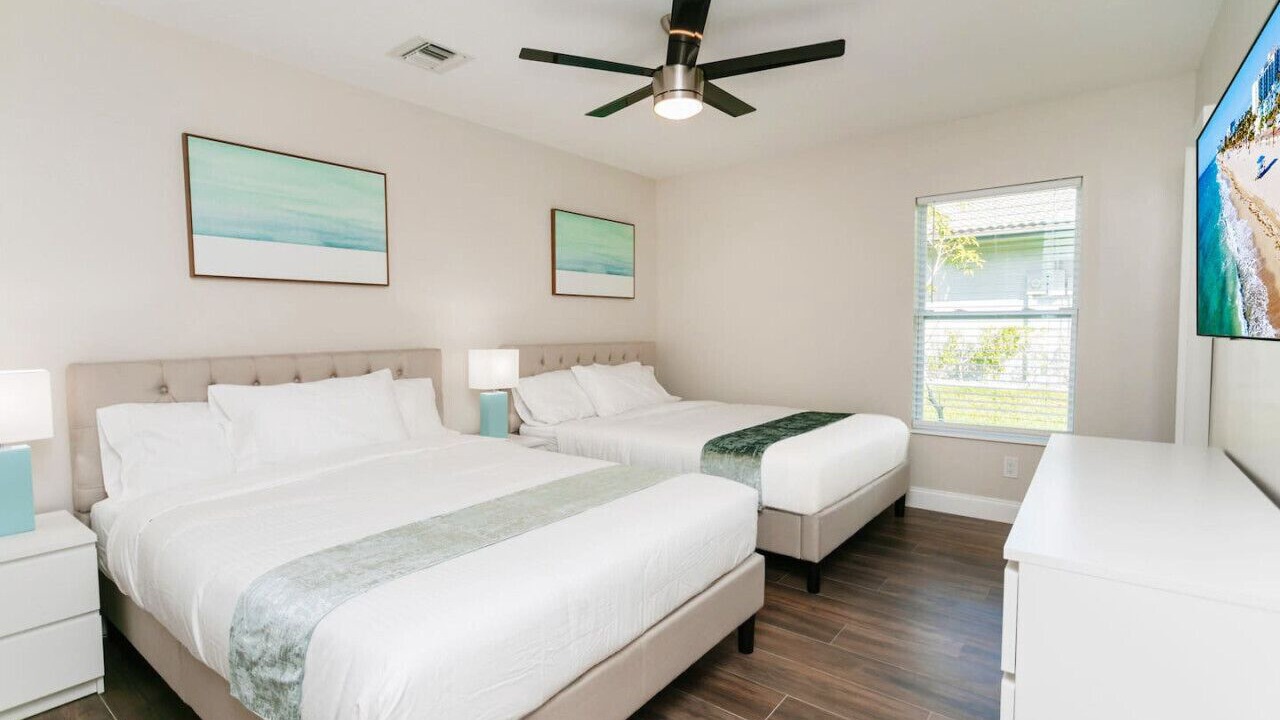 Photo of Bedroom in Dania Beach