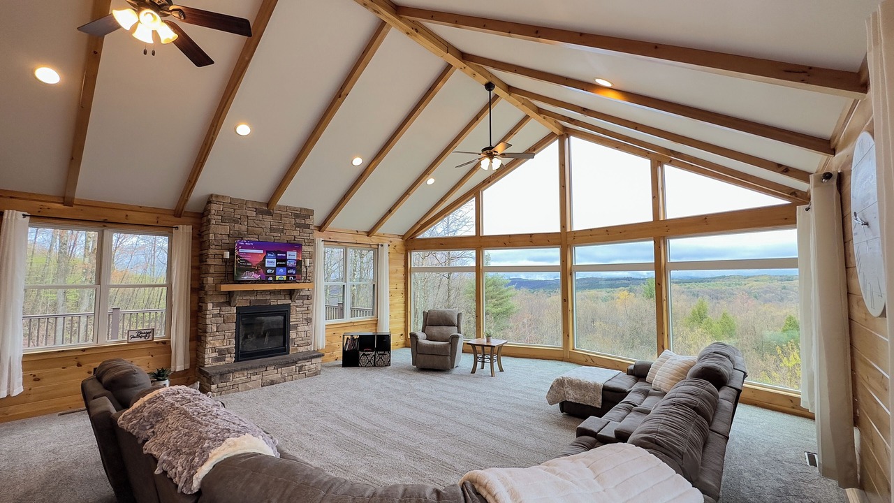 Photo of Bedroom in Woodland