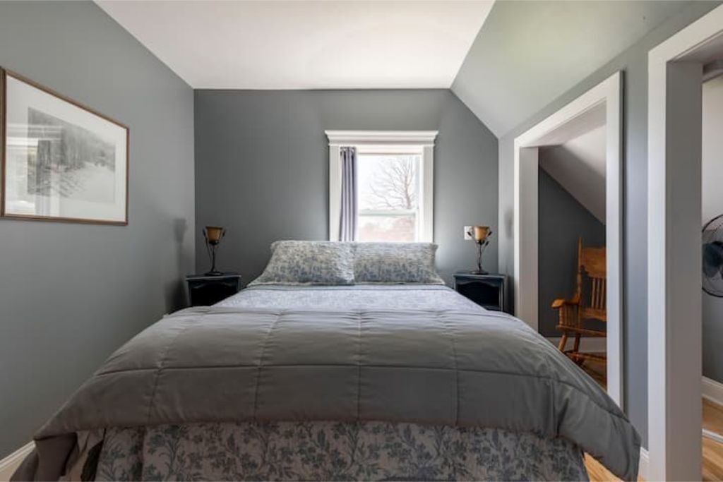 Photo of Bedroom in Hammondsport