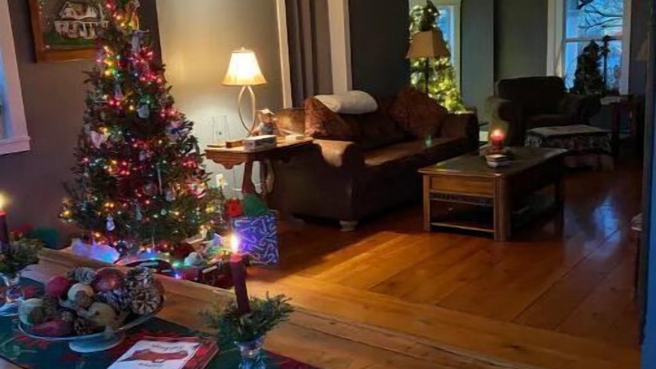 Photo of Livingroom in Hammondsport