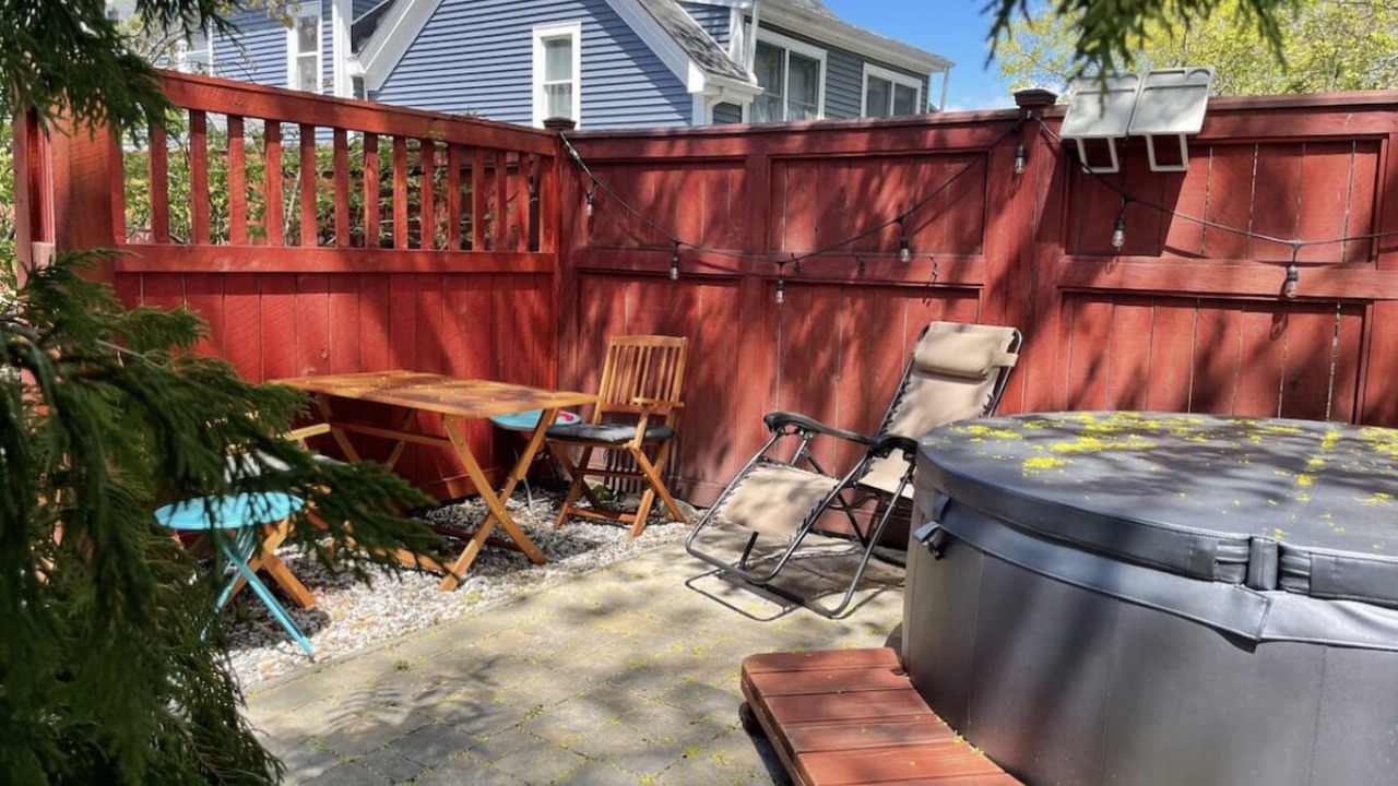 Photo of Outdoor in Oakdale