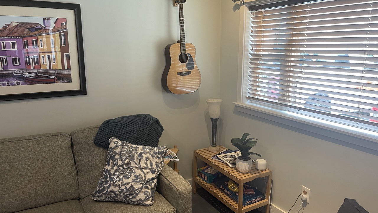 Photo of Livingroom in Oakdale