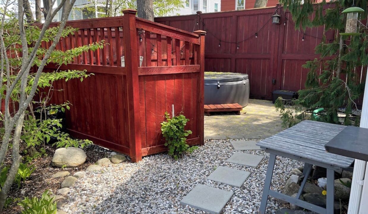 Photo of Outdoor in Oakdale