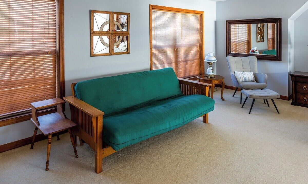 Photo of Livingroom in Trenton