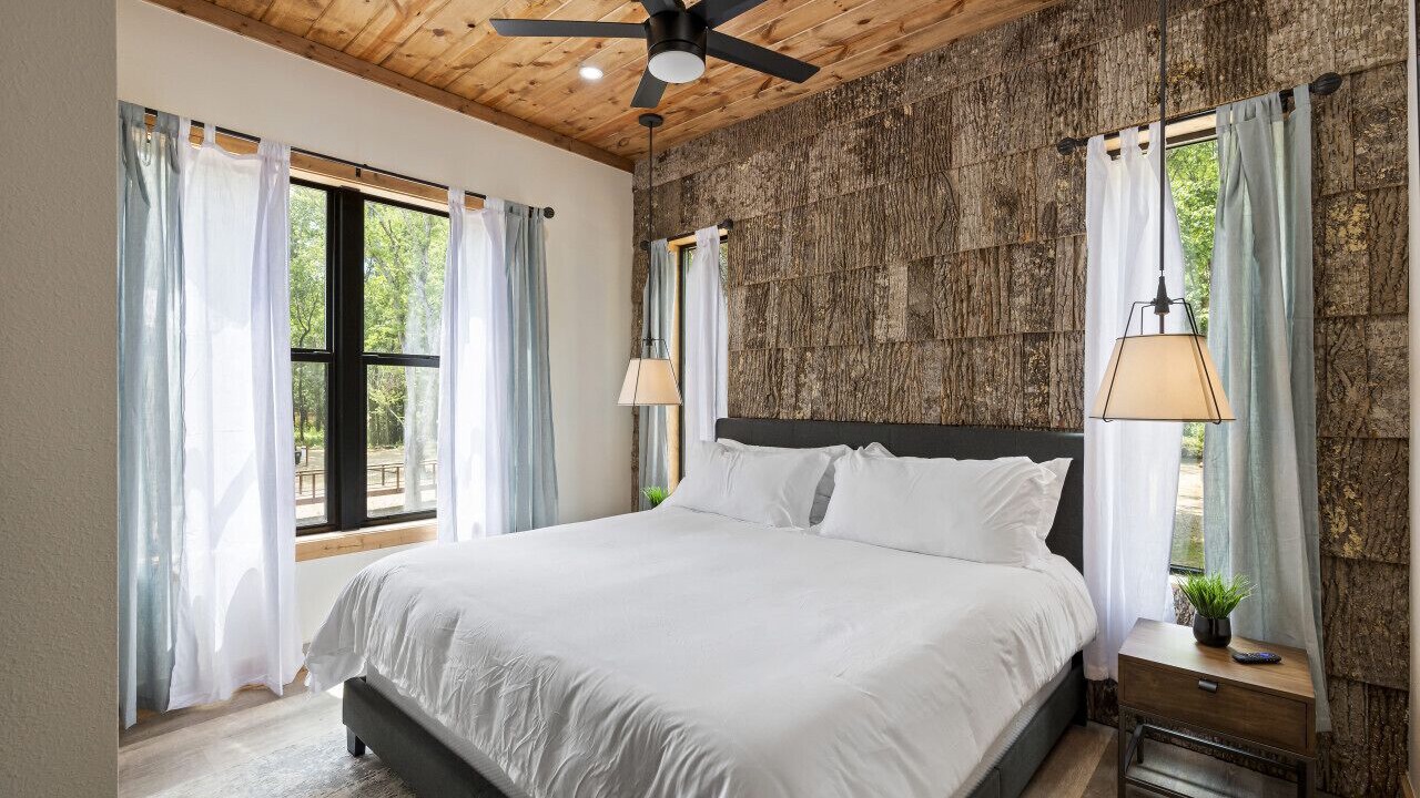 Photo of Bedroom in Broken Bow