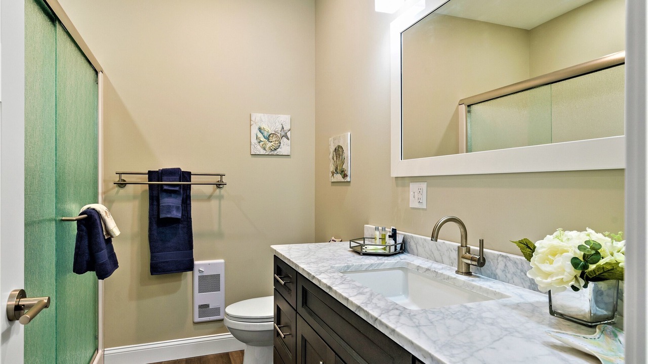 Photo of Bathroom in East Boothbay