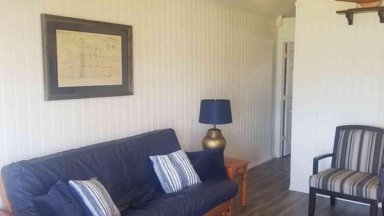 Photo of Livingroom in Mead