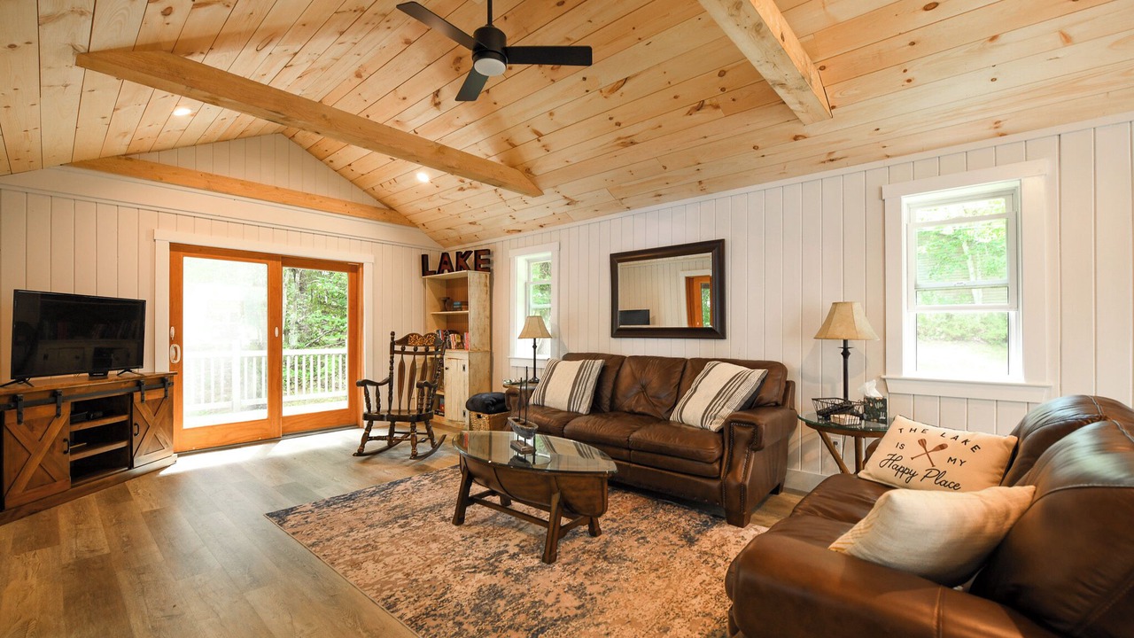 Photo of Livingroom in South Casco