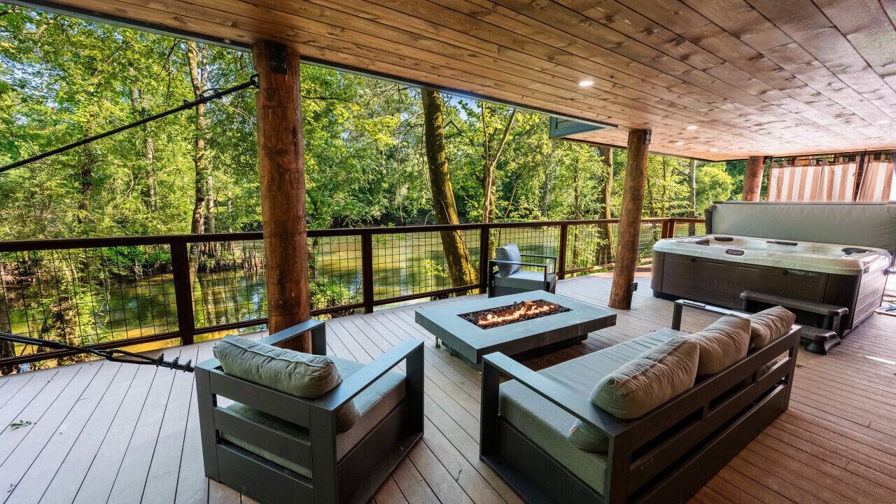 Photo of Patio Balcony in Broken Bow