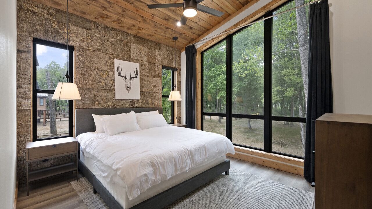 Photo of Bedroom in Broken Bow