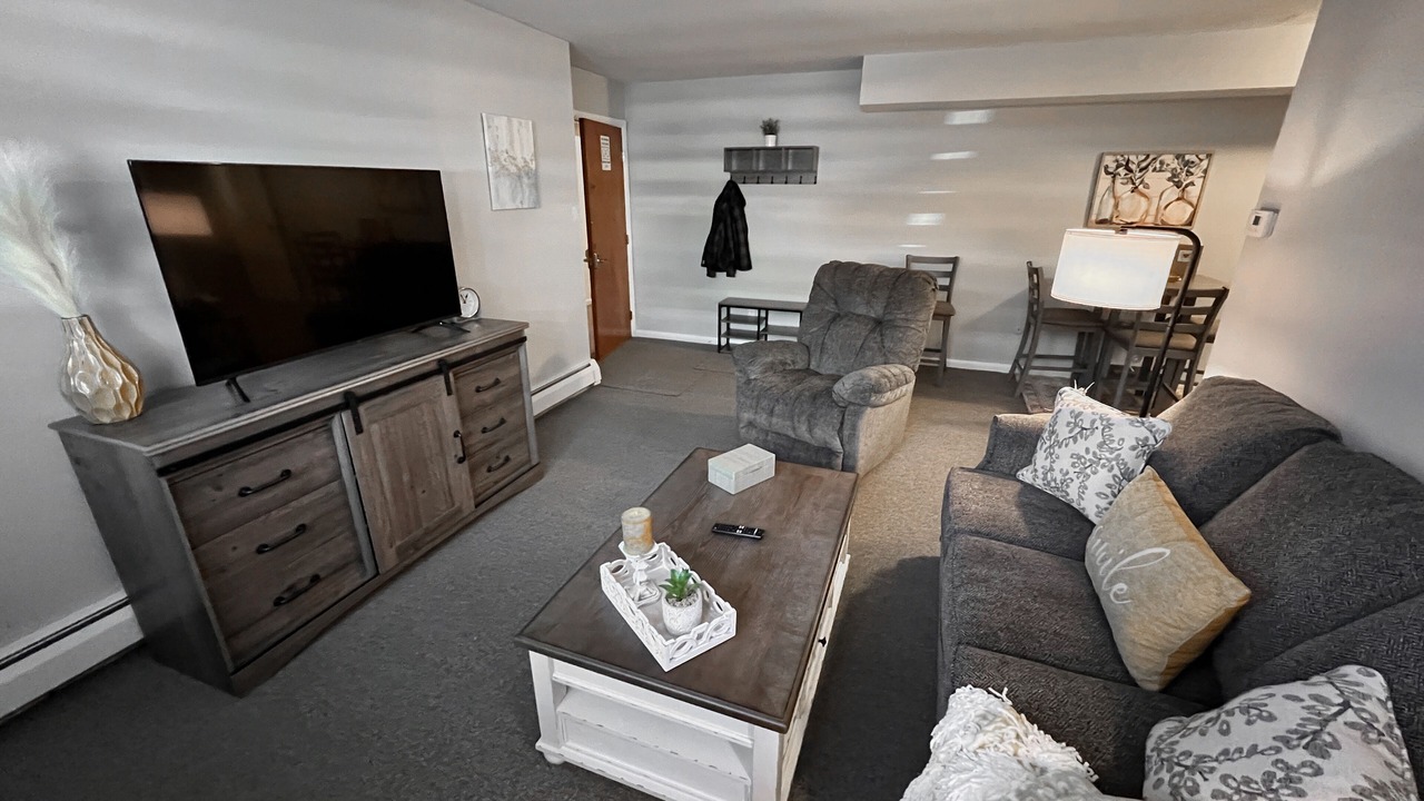 Photo of Livingroom in Wellsville