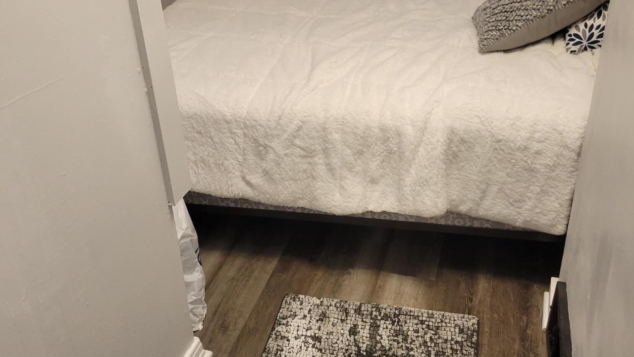 Photo of Bedroom in Conneaut