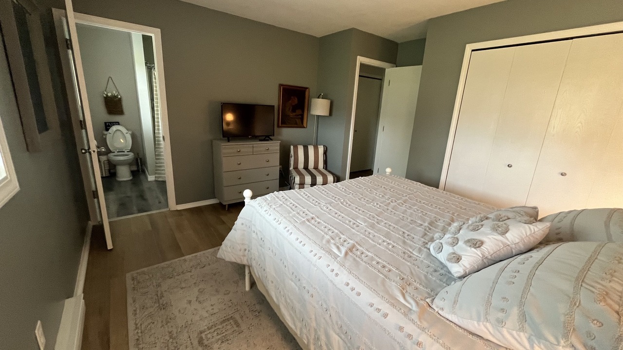 Photo of Bedroom in Avon