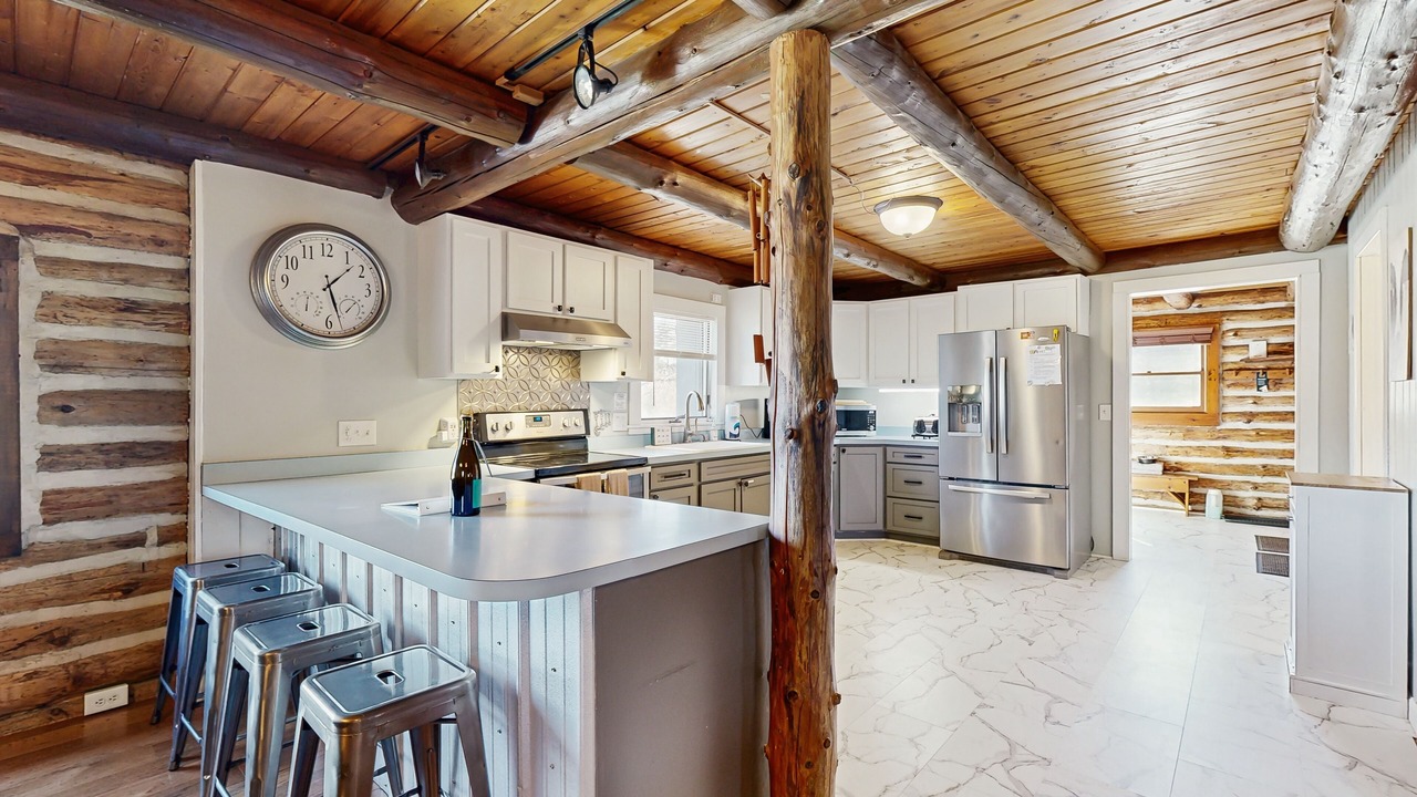 Photo of Kitchen in Town of Reading