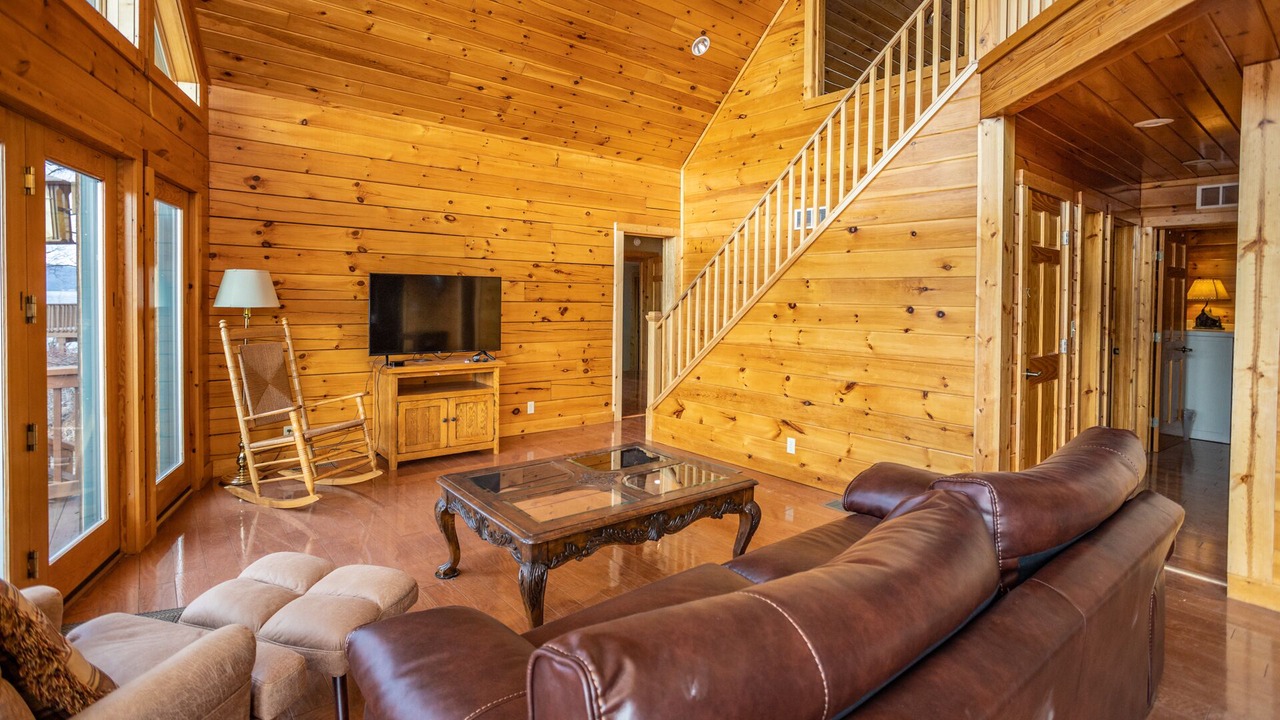 Photo of Livingroom in Hammondsport