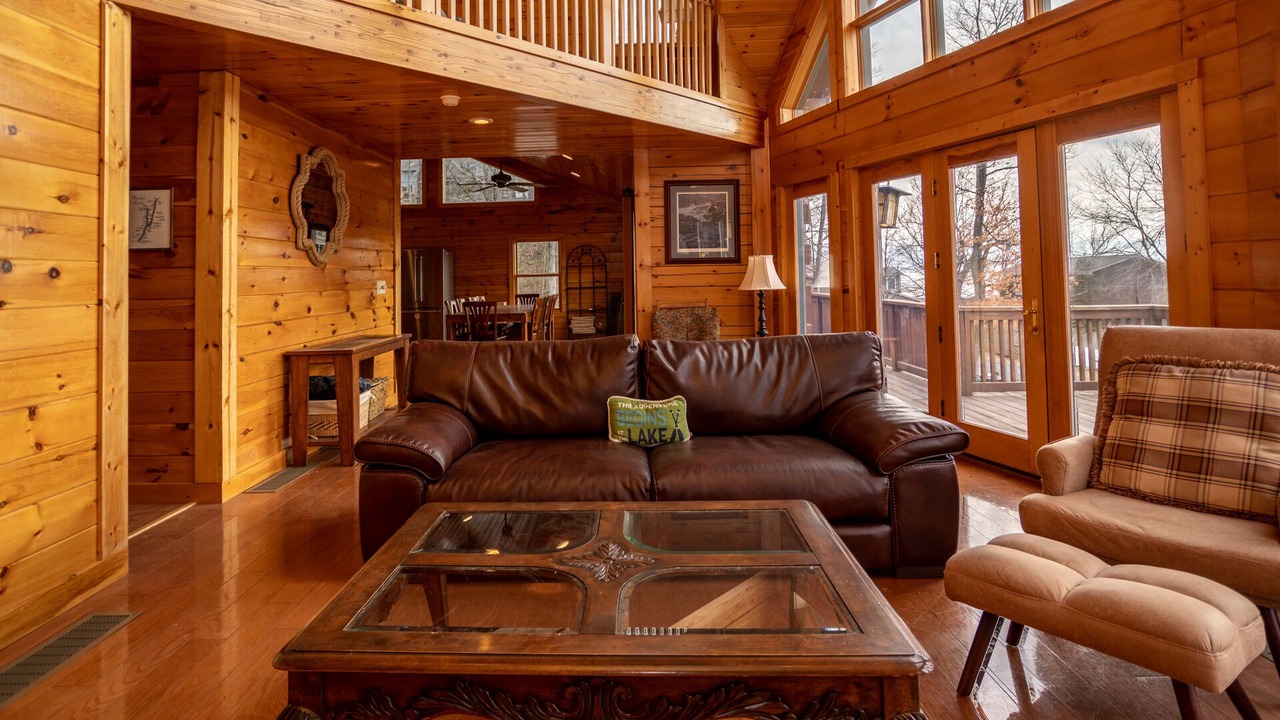 Photo of Livingroom in Hammondsport