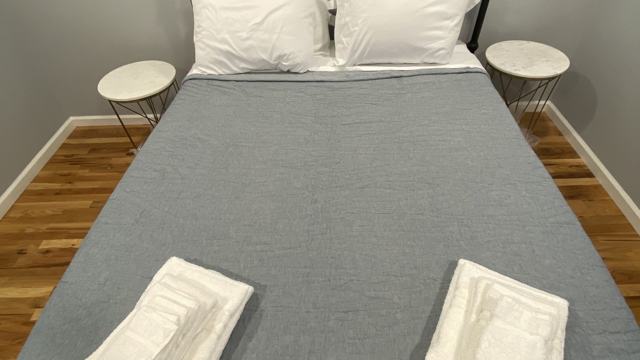 Photo of Bedroom in Hebron