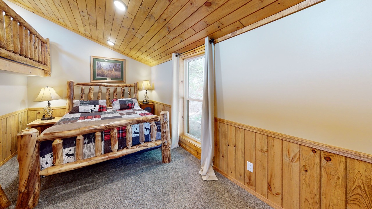 Photo of Bedroom in Gaines