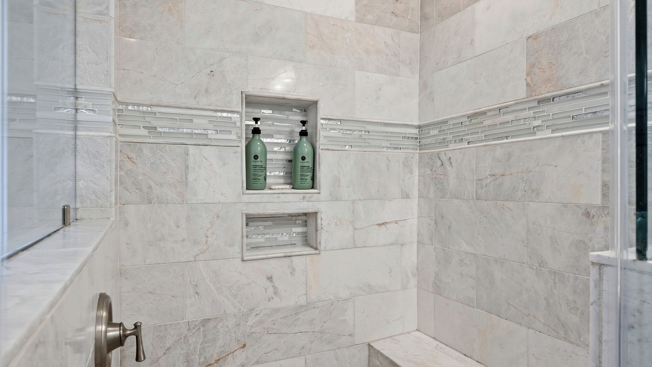 Photo of Bathroom in Leesburg's Old and Historic District