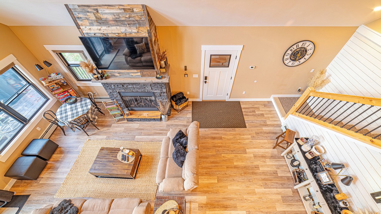 Photo of Livingroom in Bethel