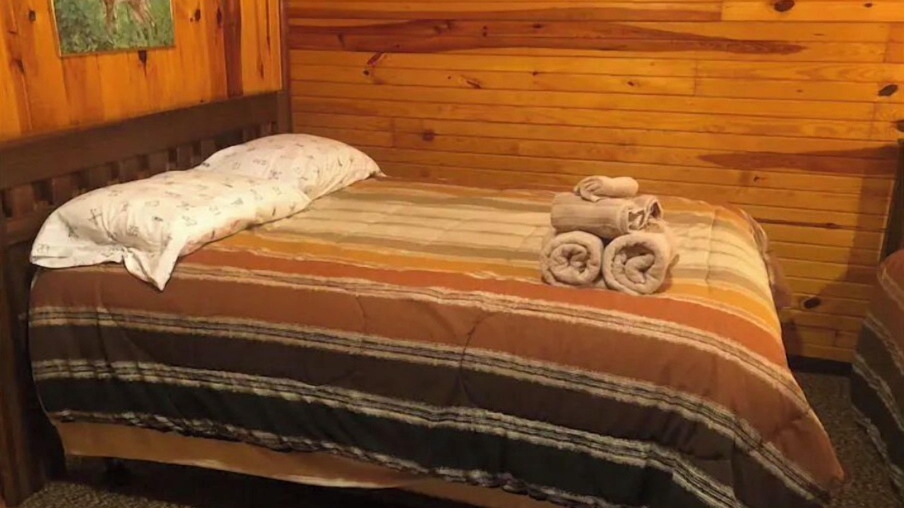 Photo of Bedroom in Leeper
