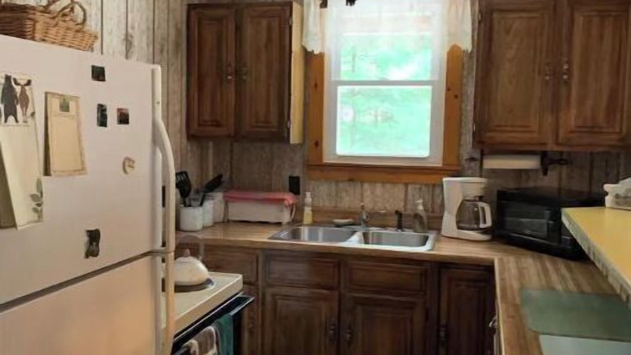 Photo of Kitchen in Leeper
