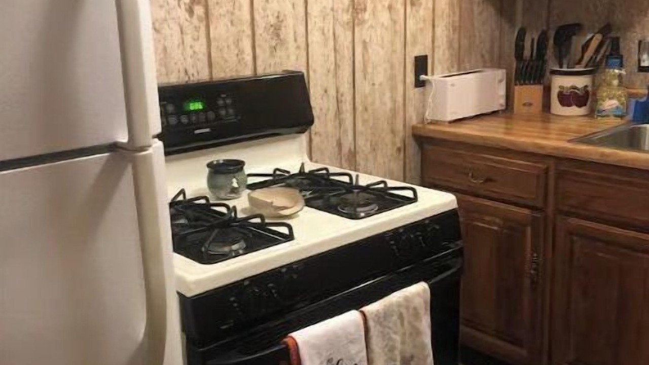 Photo of Kitchen in Leeper