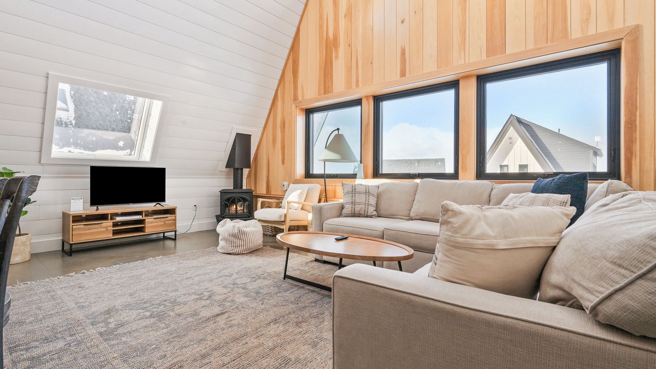 Photo of Livingroom in Rangeley