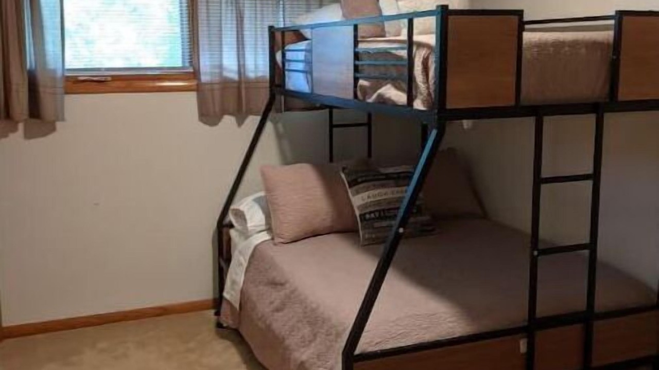 Photo of Bedroom in Meadville