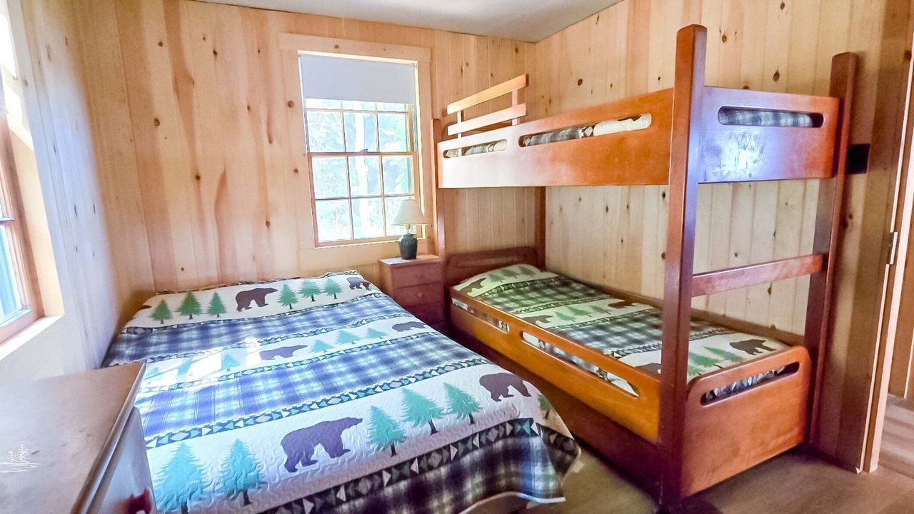 Photo of Bedroom in Mac Mahan