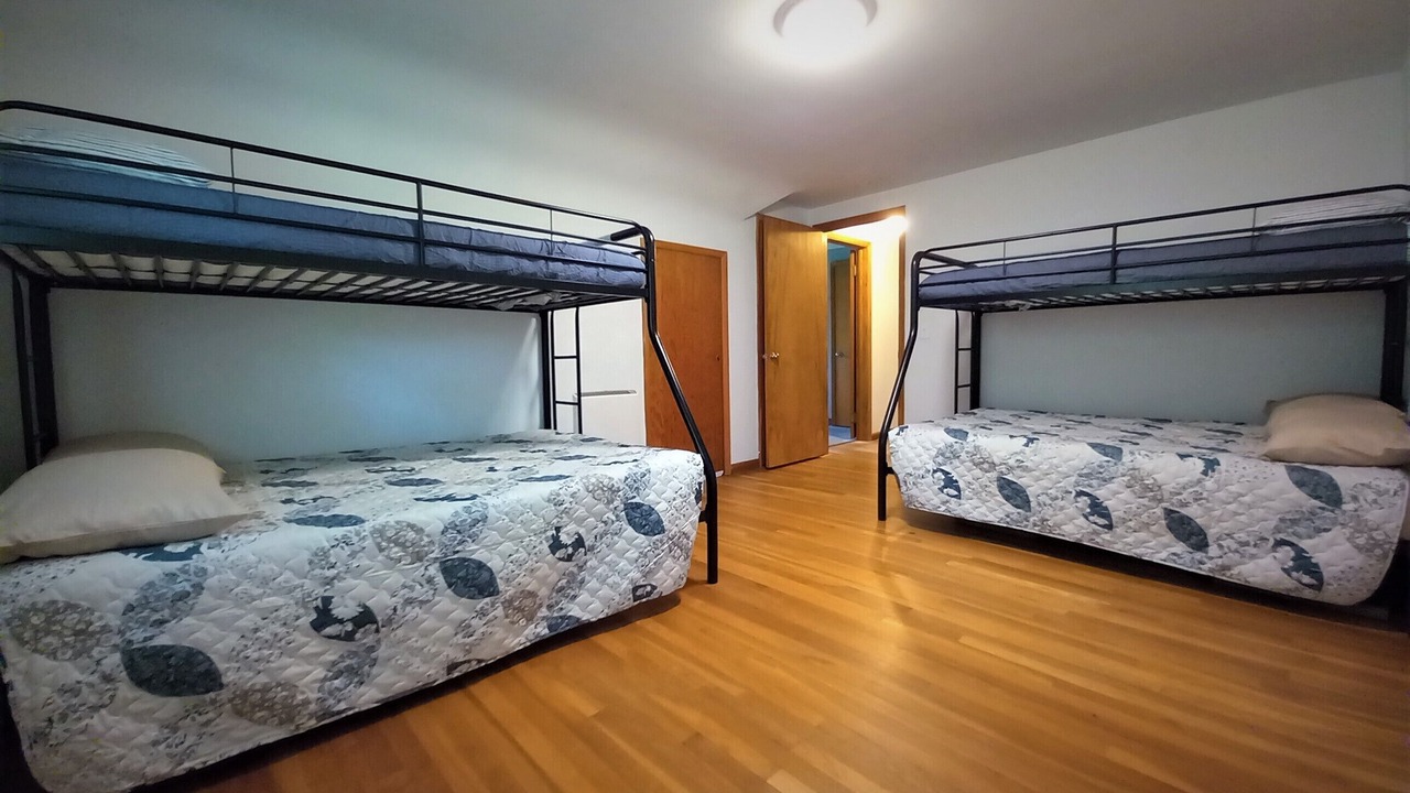 Photo of Bedroom in Oil City