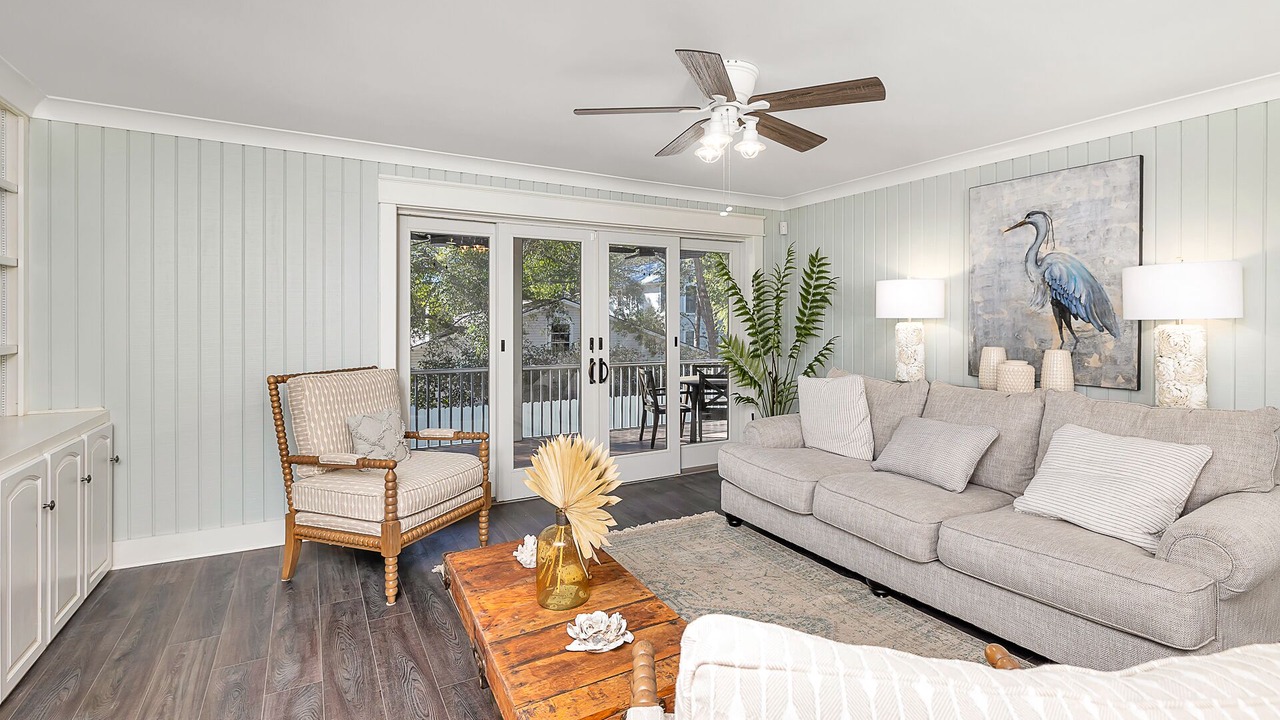 Photo of Livingroom in East Beach