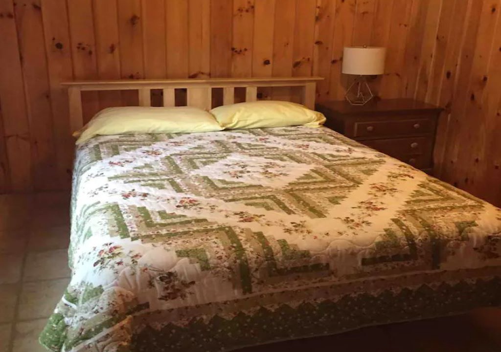 Photo of Bedroom in Oakland
