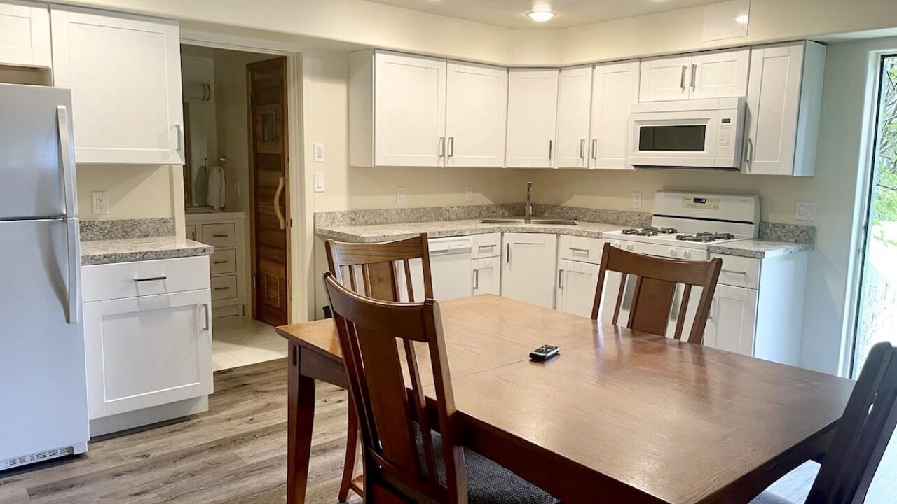 Photo of Kitchen in Kachemak