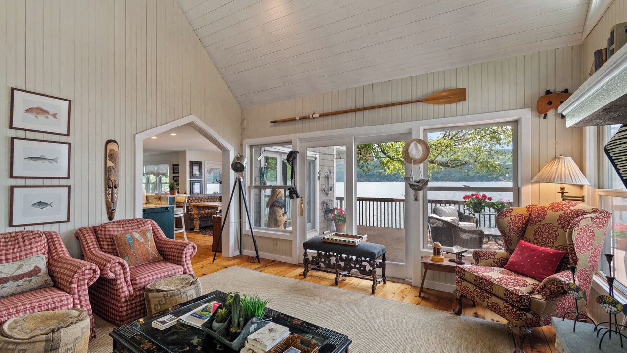 Photo of Livingroom in Middlesex