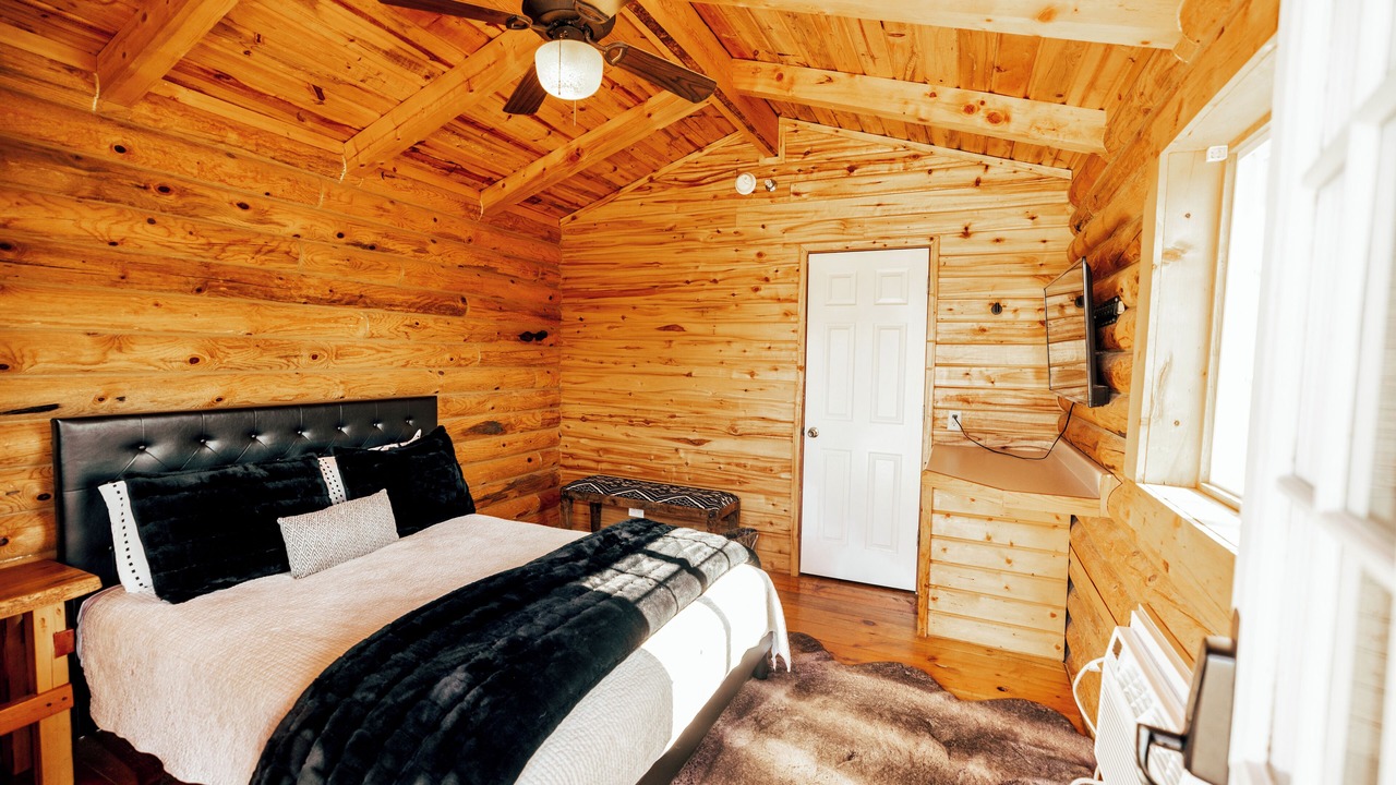 Photo of Bedroom in Lyman