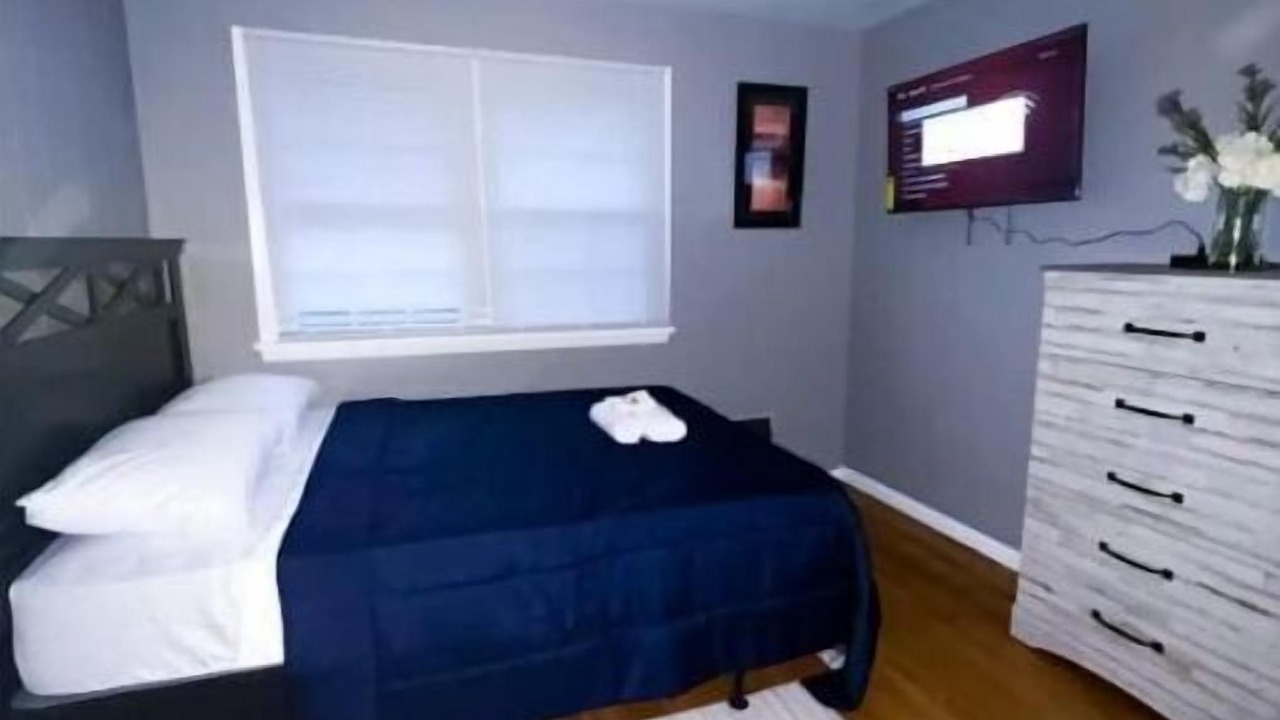 Photo of Bedroom in Rochester