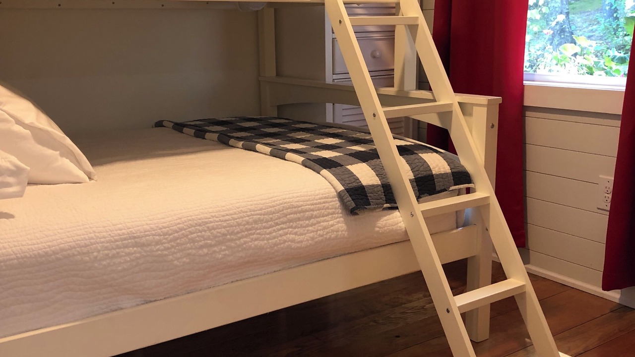 Photo of Bedroom in Otis