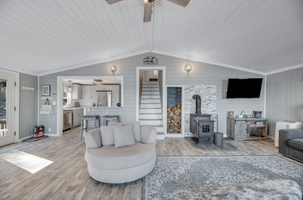 Photo of Livingroom in East Corinth