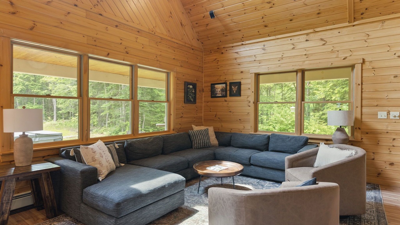 Photo of Livingroom in Greenwood