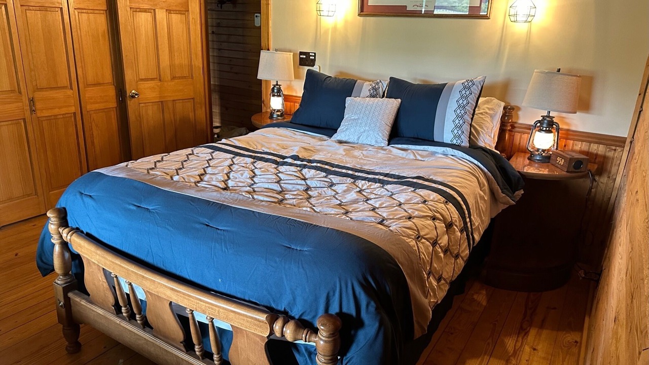 Photo of Bedroom in East Springfield