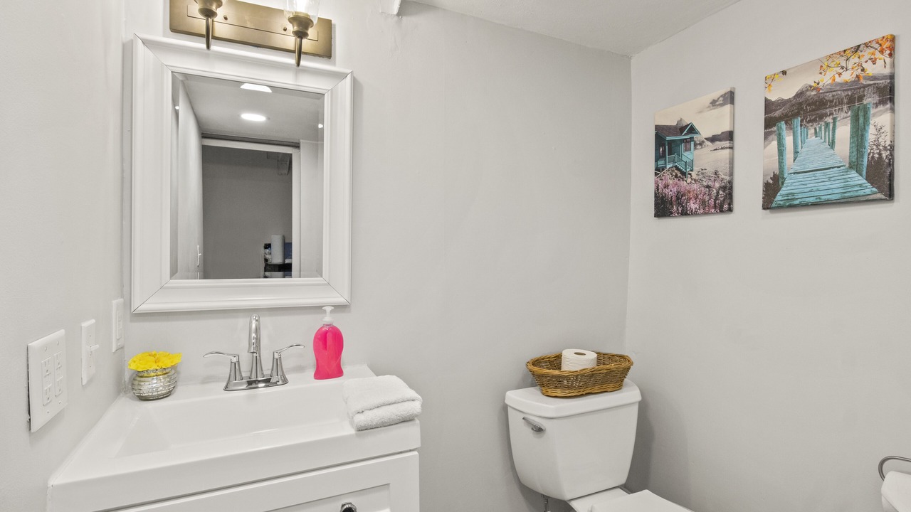 Photo of Bathroom in Watkins Glen