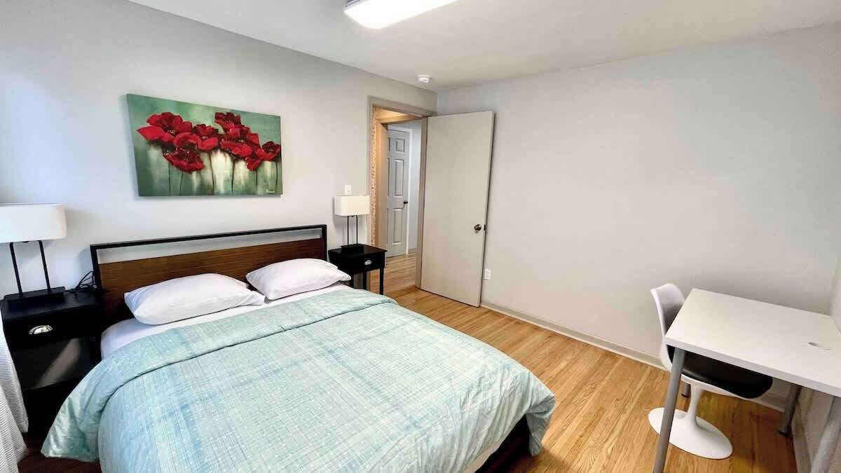 Photo of Bedroom in Eggertsville