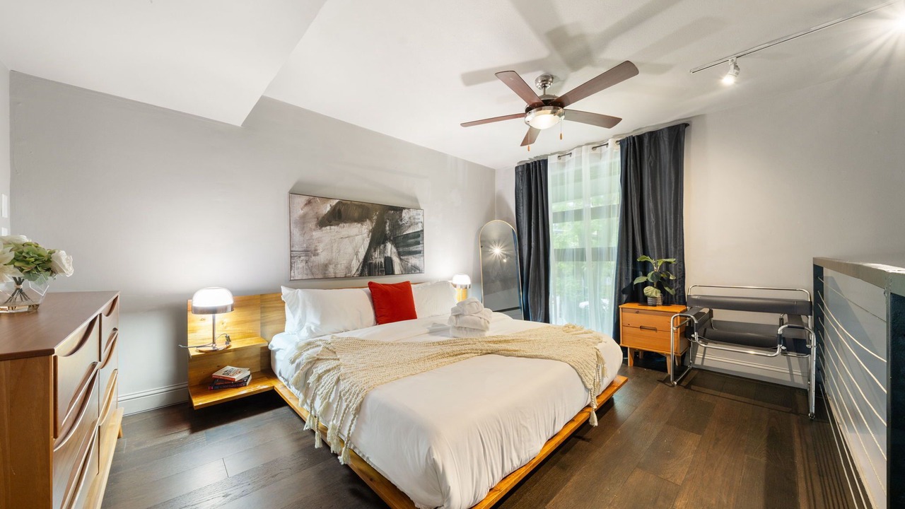 Photo of Bedroom in Old East Dallas