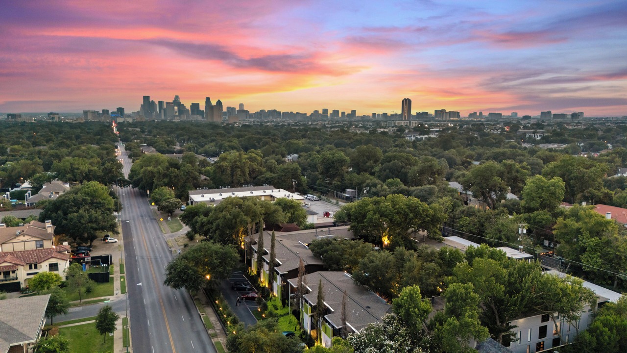 Photo of Others in Old East Dallas