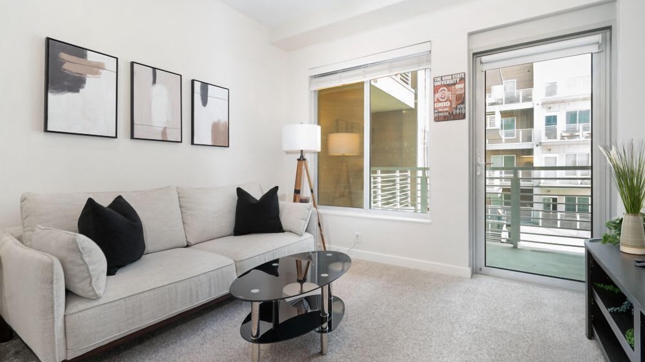 Photo of Livingroom in Grandview Heights