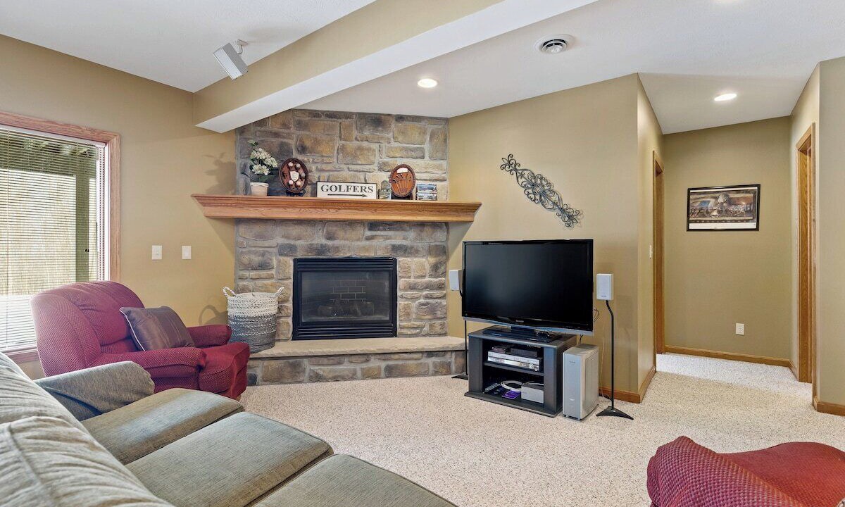 Photo of Livingroom in Clymer