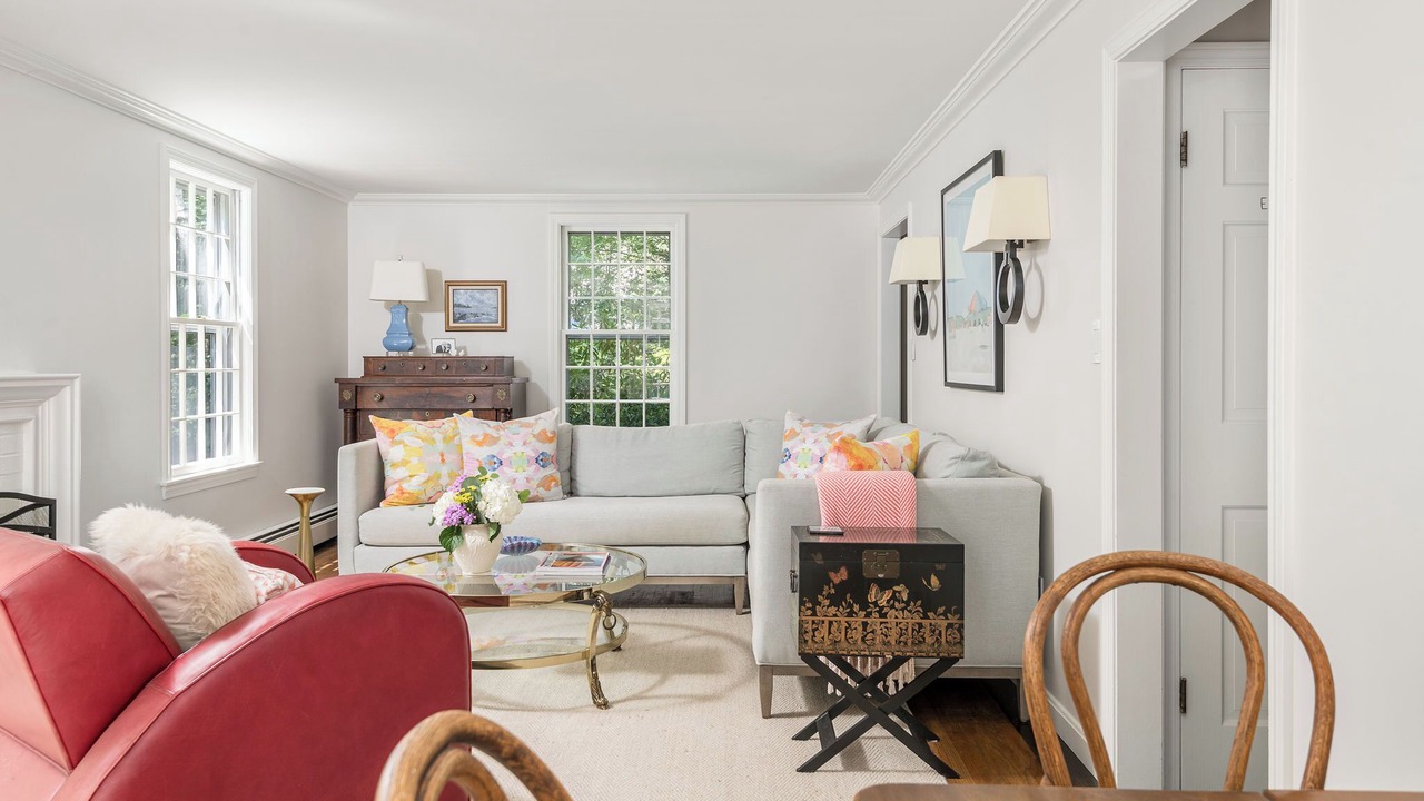 Photo of Livingroom in Cape Elizabeth