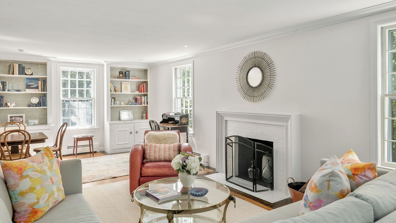 Photo of Livingroom in Cape Elizabeth