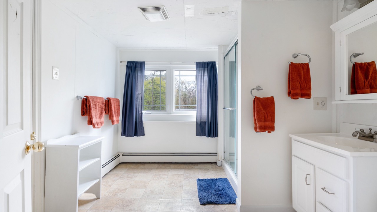 Photo of Bathroom in Saratoga Springs